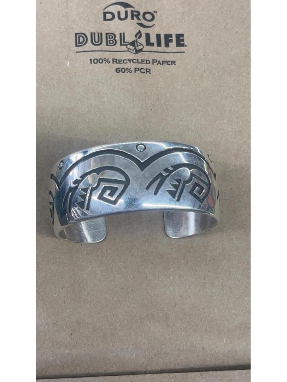 Navajo sterling silver silver design traditional bracelet cuff -Roscoe Scott